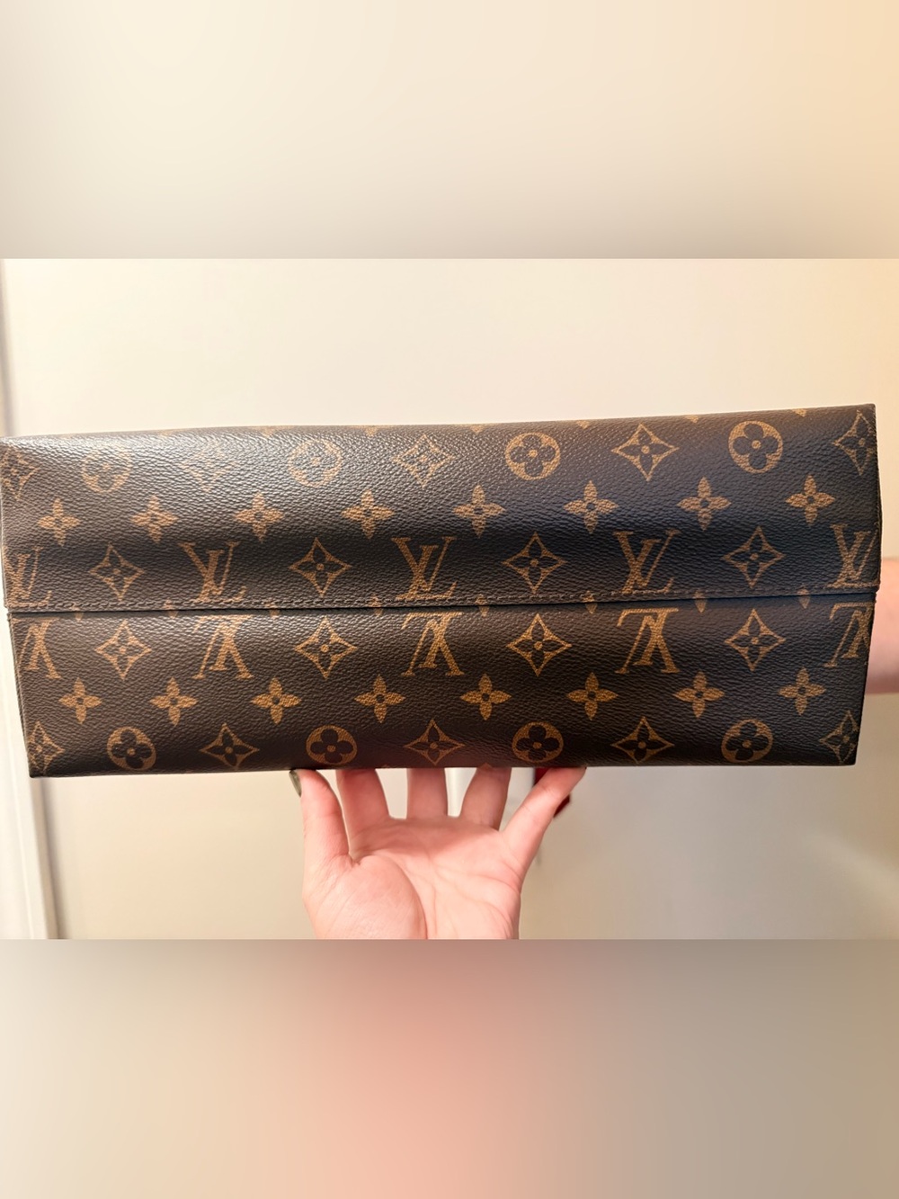 *AUTHENTIC* LOUIS VUITTON - MONOGRAM RED TWO WAY BAG - Picture 3 of 16